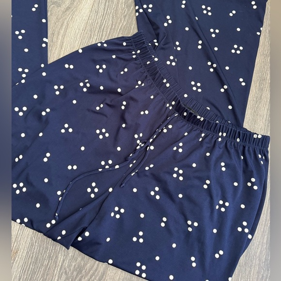 Plus Size Stretchy Pants - Picture 4 of 4